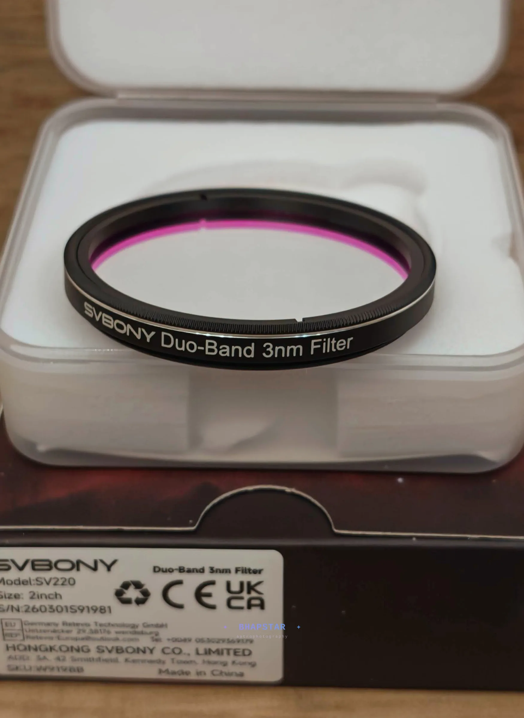 Svbony SV220 3nm dual band filter in its case, cell engraved with the model name